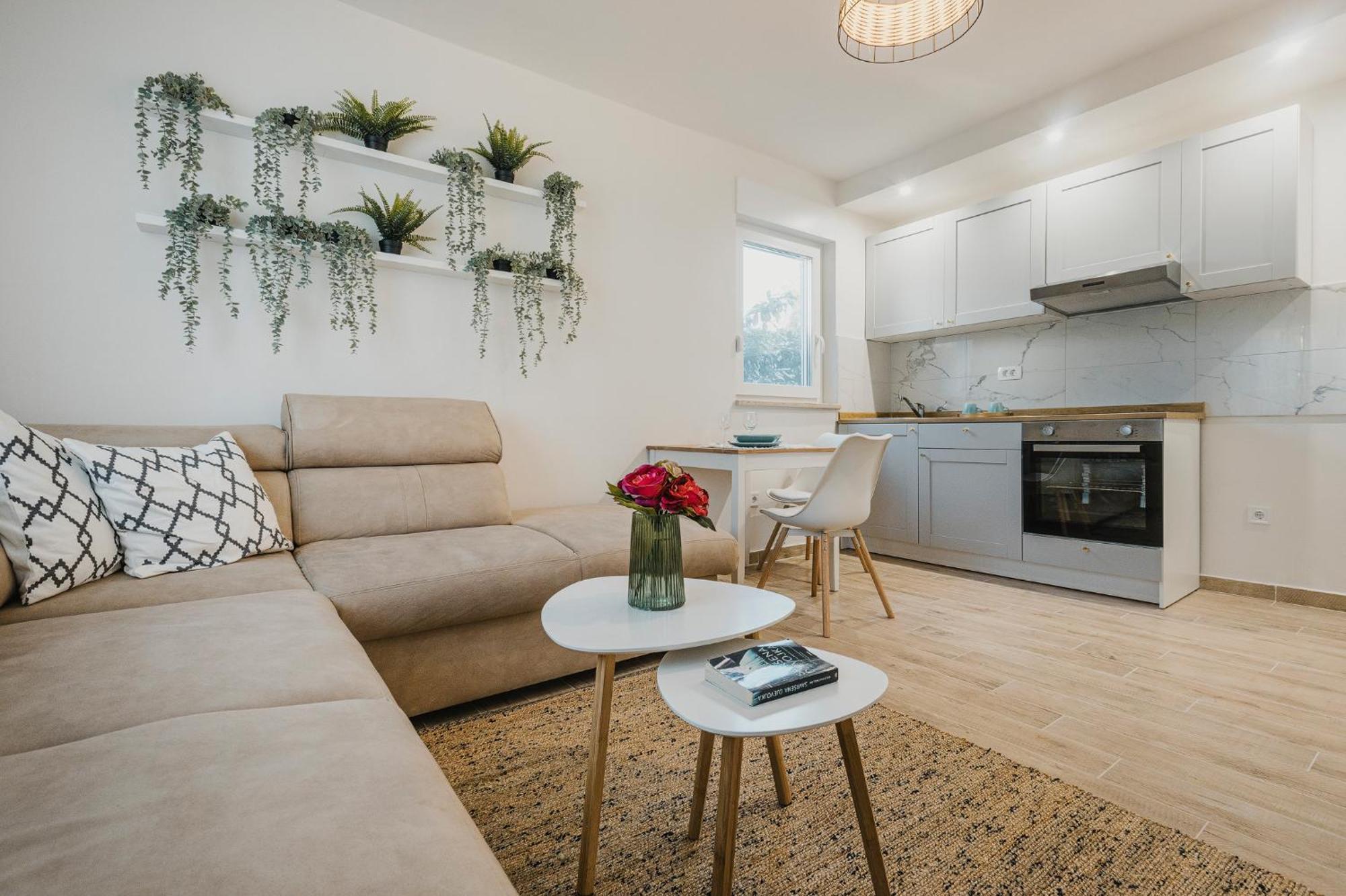 3Level Apartments Kroatien อูมัค ภายนอก รูปภาพ