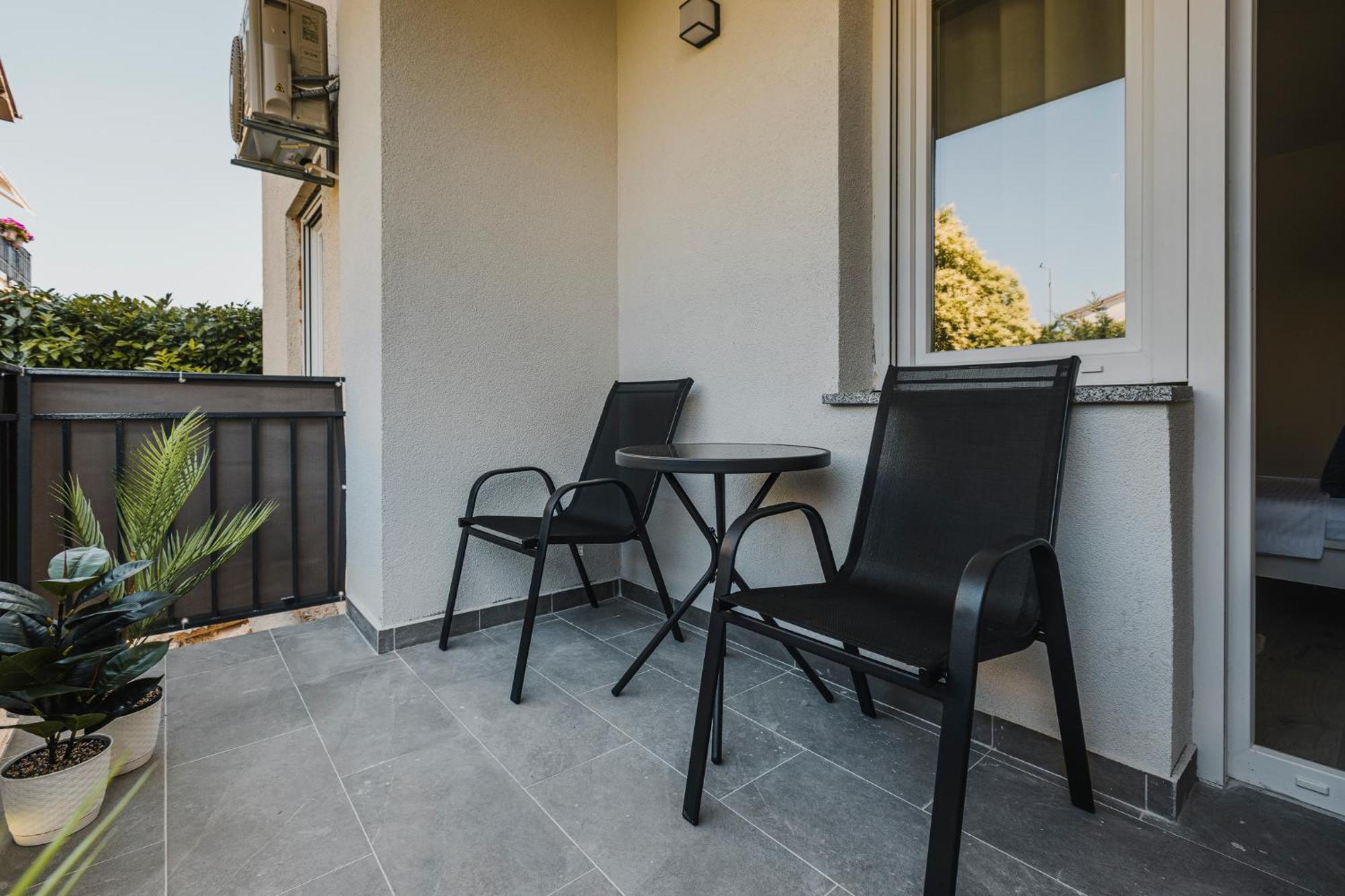 3Level Apartments Kroatien อูมัค ภายนอก รูปภาพ